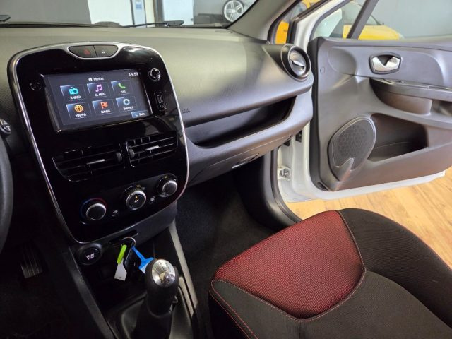 RENAULT Clio usata, con Controllo trazione