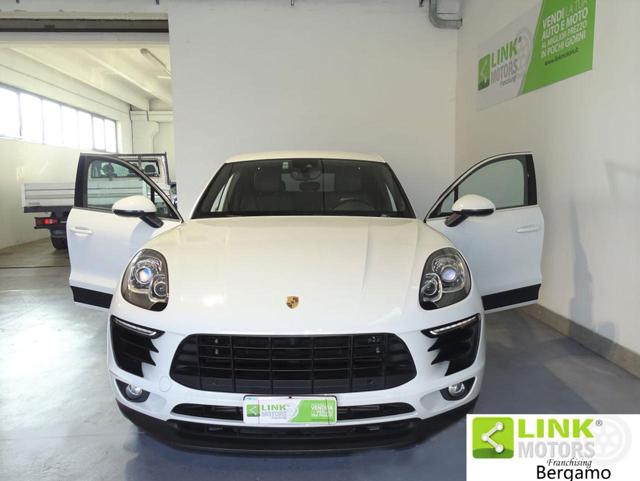PORSCHE Macan usata, con USB