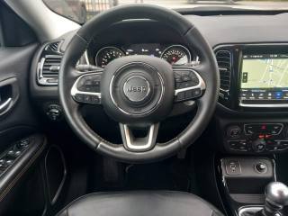 JEEP Compass usata, con Autoradio digitale