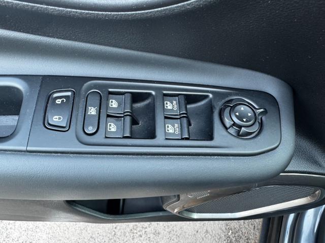 JEEP Renegade usata, con Volante in pelle