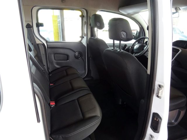 RENAULT Kangoo usata, con Controllo trazione