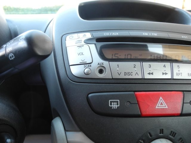 TOYOTA Aygo usata 19