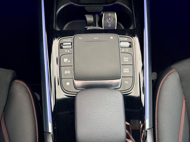 MERCEDES-BENZ GLA 180 usata, con Sedili sportivi