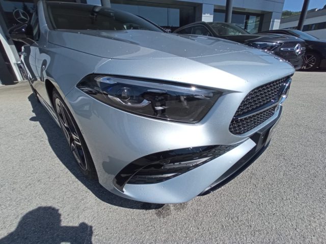 MERCEDES-BENZ A 180 usata, con Chiusura centralizzata