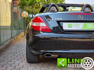 MERCEDES-BENZ SLK 200 usata 26