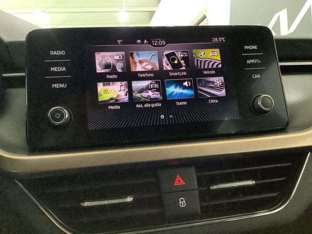 SKODA Kamiq usata, con Sedile posteriore sdoppiato