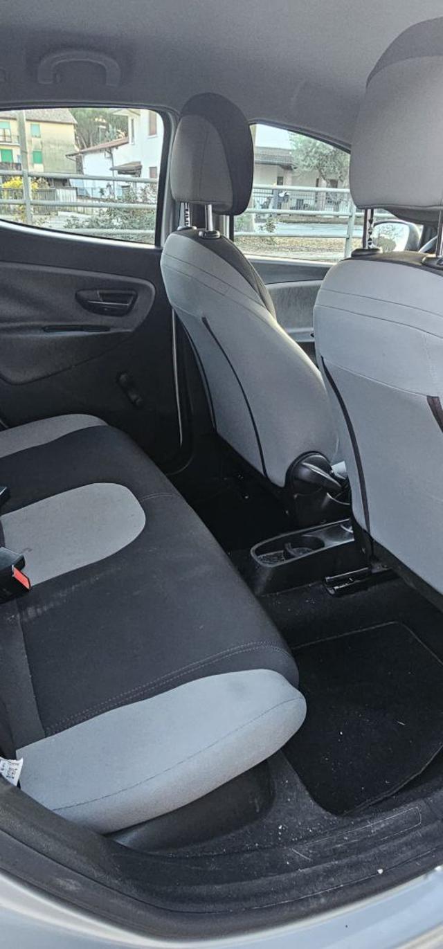 LANCIA Ypsilon usata 12