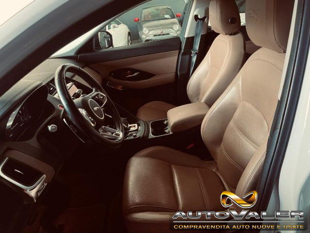 JAGUAR E-Pace usata, con Autoradio