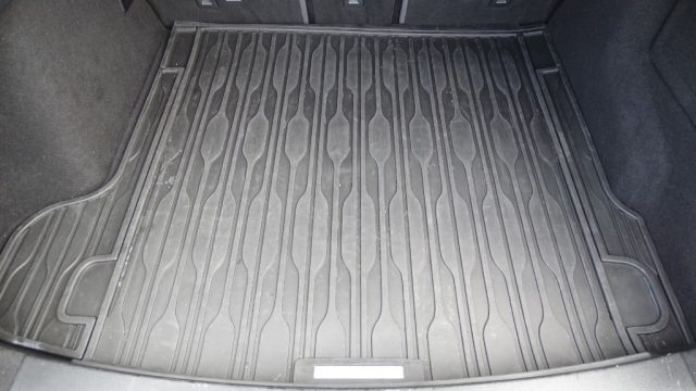 LAND ROVER Range Rover Velar usata 128