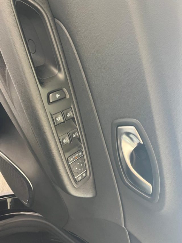 RENAULT Captur usata, con Controllo trazione