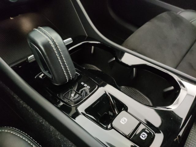VOLVO XC40 usata, con Interni in pelle