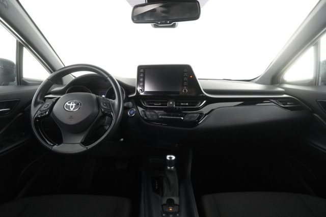 TOYOTA C-HR usata 7