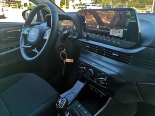 HYUNDAI i20 usata, con Volante multifunzione