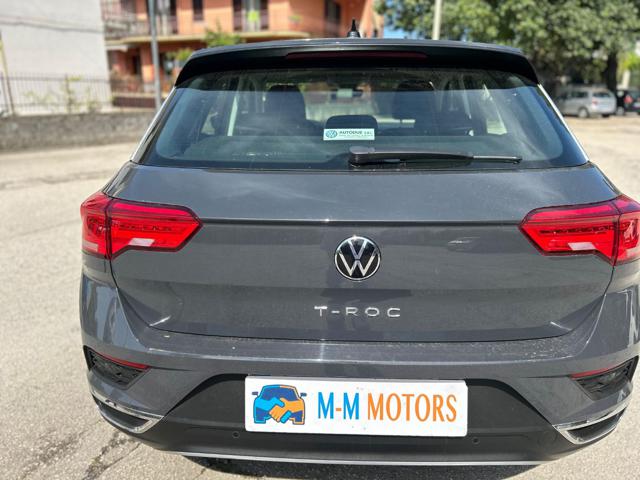 VOLKSWAGEN T-Roc usata, con Airbag