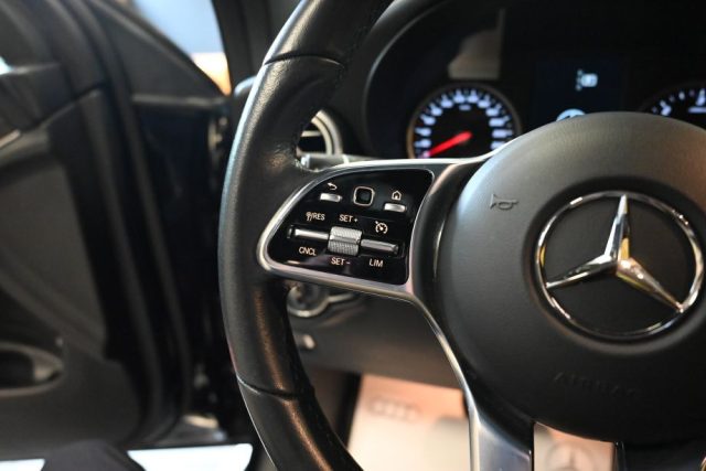 MERCEDES-BENZ GLC 220 usata 122