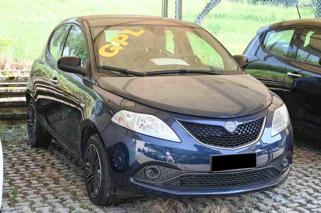 LANCIA Ypsilon usata, con Airbag