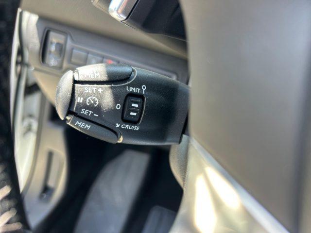 PEUGEOT 308 usata, con Lettore CD