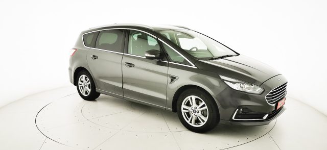 FORD S-Max usata, con Leve al volante