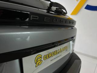 PEUGEOT 2008 usata, con Volante in pelle