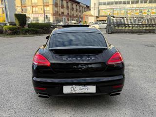PORSCHE Panamera usata, con Autoradio