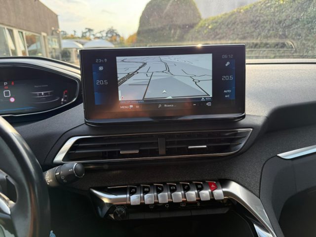 PEUGEOT 5008 usata, con Cruise Control