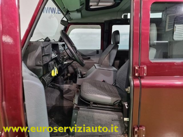 LAND ROVER Defender usata, con Bracciolo