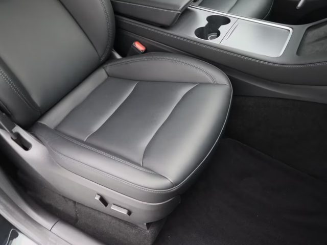 TESLA Model Y usata, con Cruise Control