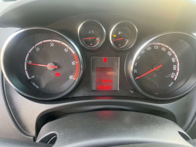 OPEL Meriva usata, con Fendinebbia