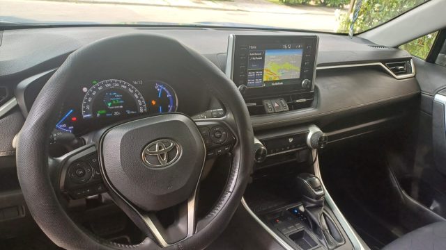 TOYOTA RAV 4 usata, con Cruise Control