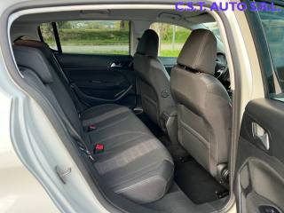 PEUGEOT 308 usata, con Controllo automatico clima