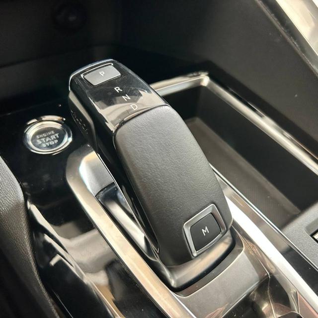 PEUGEOT 3008 usata, con Controllo vocale