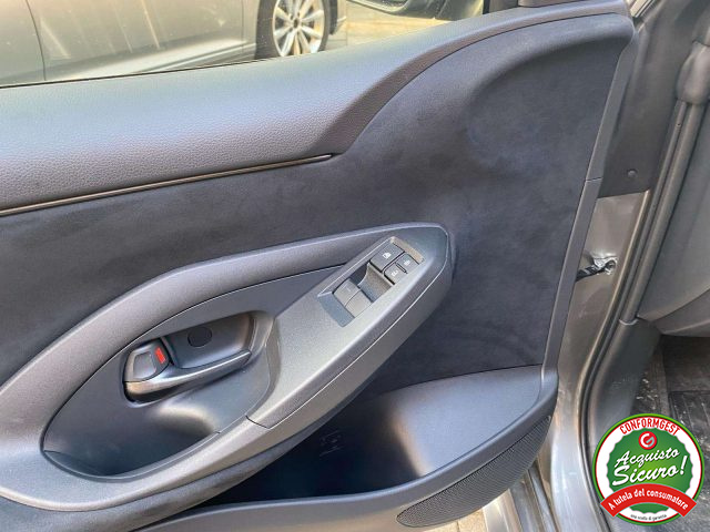 TOYOTA Yaris usata, con Boardcomputer