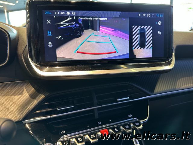 PEUGEOT 2008 usata, con Volante in pelle