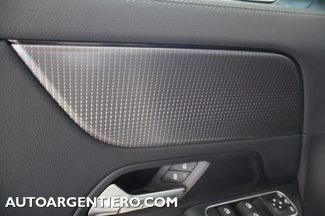 MERCEDES-BENZ GLA 200 usata, con Cerchi in lega