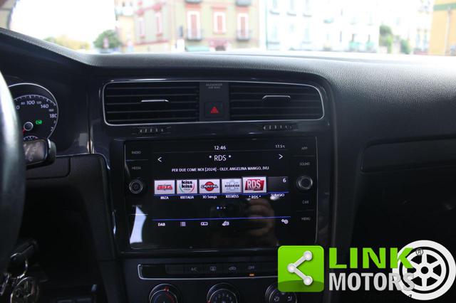 VOLKSWAGEN Golf usata, con Park Distance Control