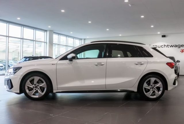 AUDI A3 usata, con Airbag laterali