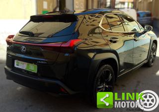 LEXUS UX 250h usata, con Airbag Passeggero