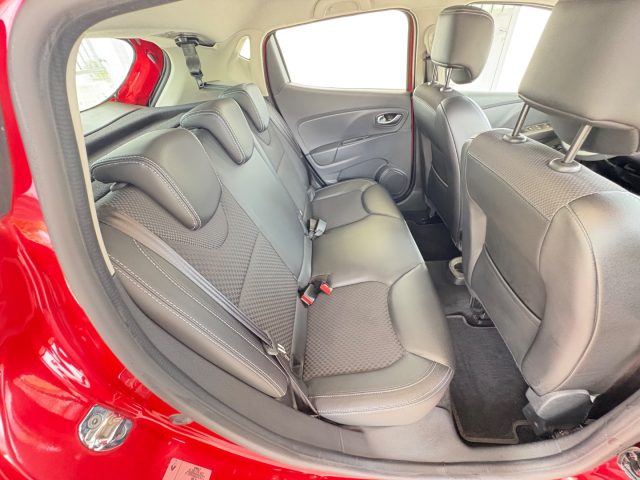 RENAULT Clio usata, con Touch screen
