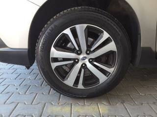 SUBARU OUTBACK usata, con Alzacristalli elettrici