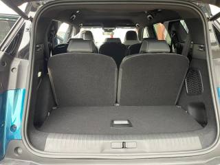 PEUGEOT 5008 usata, con Fari LED