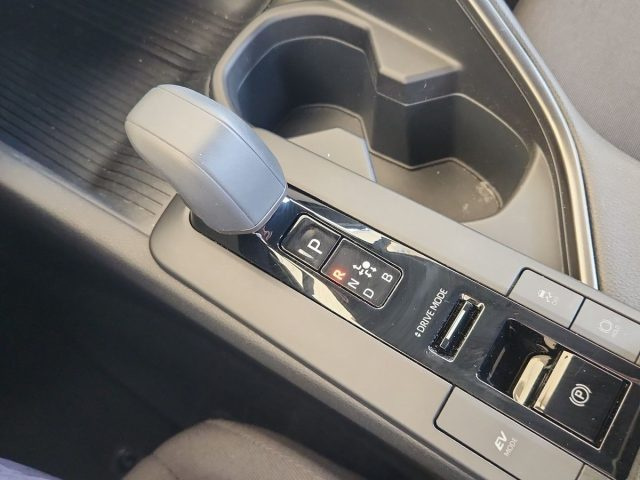 TOYOTA C-HR usata, con Bluetooth