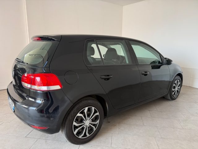 VOLKSWAGEN Golf usata 1