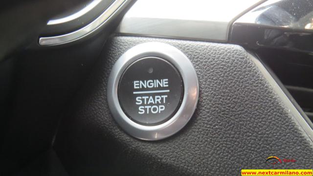 FORD Kuga usata, con Specchietto retrovisore con funzione antiabbagliamento