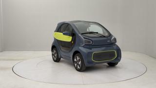 XEV Yoyo usata, con Bluetooth