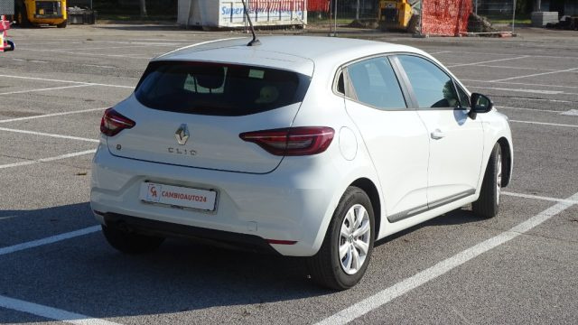 RENAULT Clio usata, con Climatizzatore