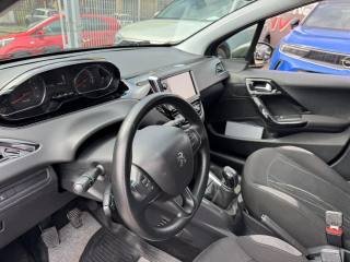 PEUGEOT 208 usata, con Cerchi in lega
