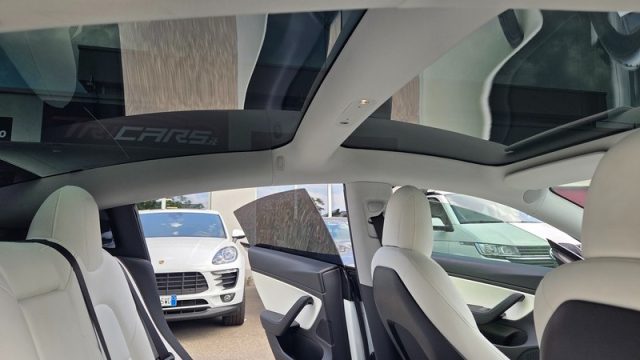 TESLA Model 3 usata, con Chiusura centralizzata