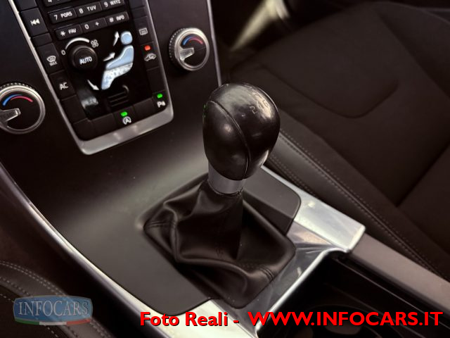 VOLVO V60 usata, con USB