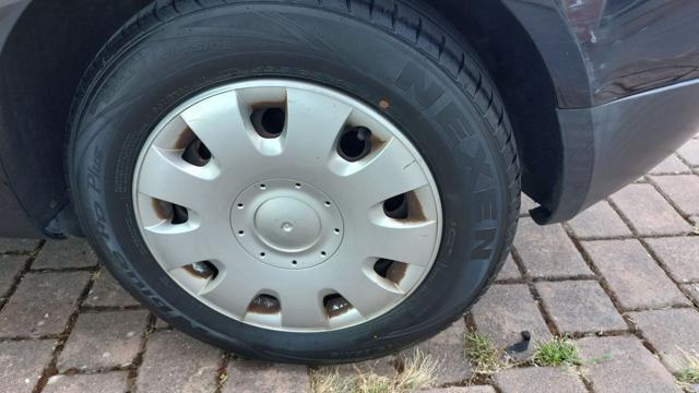 VOLKSWAGEN Golf usata, con Airbag testa