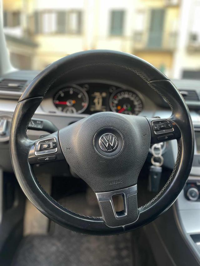 VOLKSWAGEN Passat usata, con Chiusura centralizzata